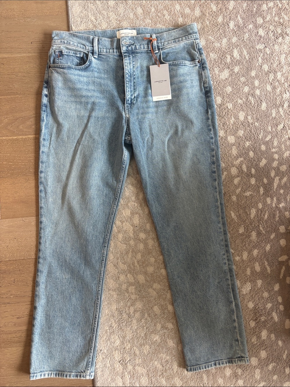 NWT Lafayette 148 New York Light Blue Women’s Straight-Leg Jeans